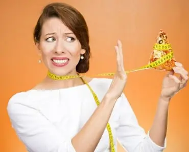 5 Ways You’re Sabotaging Your Weight Loss Goals Subconsciously