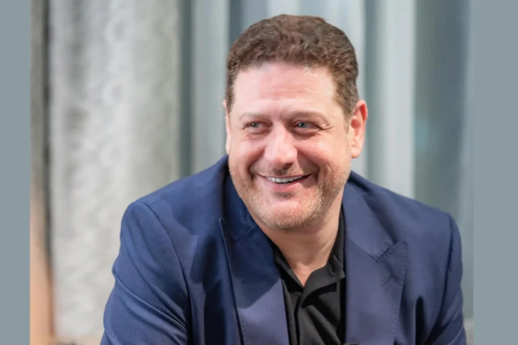 Global Entrepreneurship Month: Qnet Success Stories To Inspire 4 Yasir Khamis in an interview