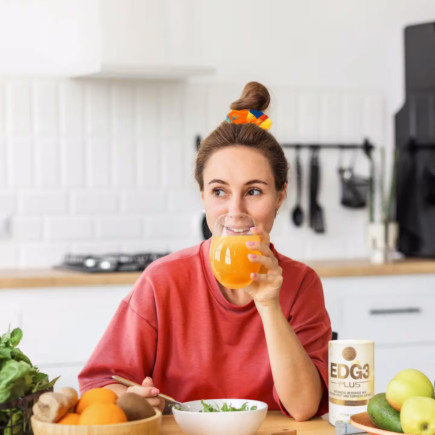How To Stay Fit And Healthy While You’re Busy Running Your Qnet Business 4 Girl drinking nutritious drink and eating a salad